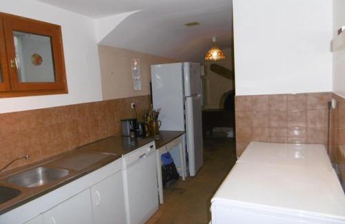 Mareil-sur-Loir House | Maison familiale avec jardin clos, proche des activités et loisirs, internet inclus - FR-1-410-129