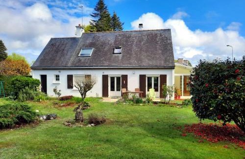 Crach House | Maison familiale avec grand jardin - proche mer