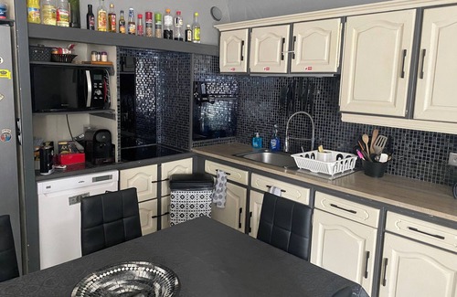 Villeparisis Villa | Maison Familiale Entière 6 Personnes 3 Chambres