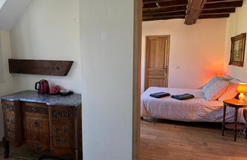 Perreuse Bed & Breakfast | Maison Forte Perreuse