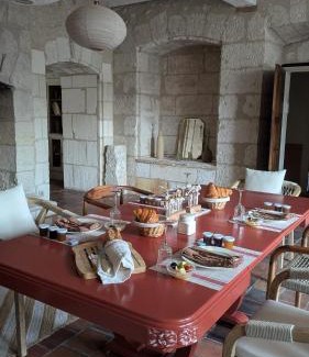 Saint-Sulpice-de-Roumagnac Bed & Breakfast | Maison Nathis