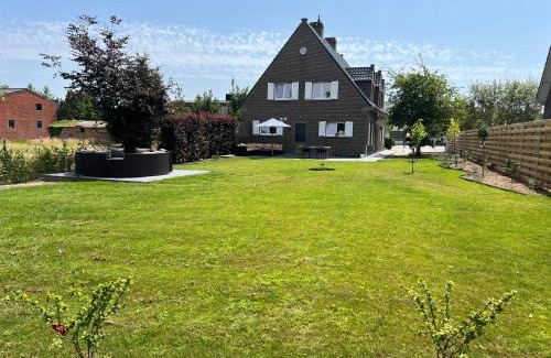 Hertsberge House | Maison François