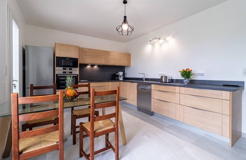 Arraute-Charritte House | Maison Hacharria - Four Bedroom House, Sleeps 6