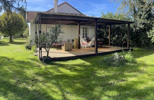 Thenezay House | Maison indépendante sur grand terrain clos
