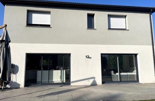 Courrieres House | Maison individuelle