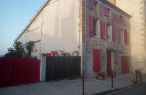 Grateloup-Saint-Gayrand Bed & Breakfast | Maison LINDA Ch. d'hôte