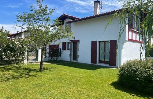 Saint-Pee-sur-Nivelle House | Maison Lore Mendi Elbarron