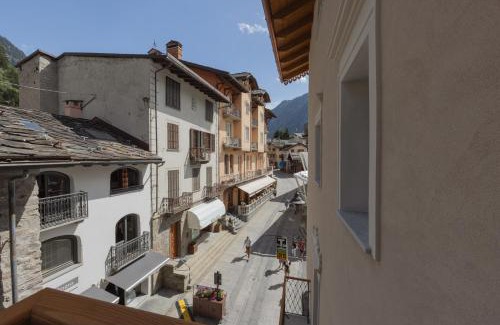 Courmayeur Apartment | Maison Luboz - Courmayeur
