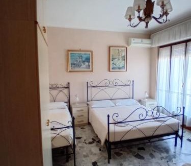 Soverato Marina Bed & Breakfast | Maison Manni' B&B