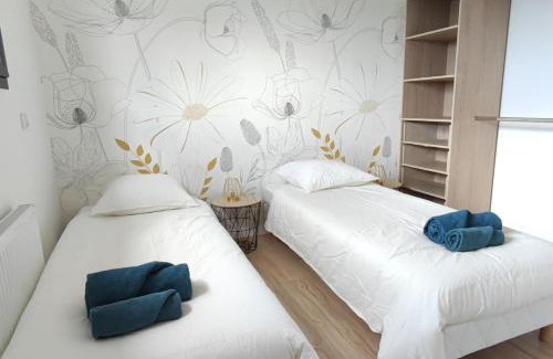 Gonneville-en-Auge House | Maison neuve avec piscine chauffée de mai à septembre à 6 minutes de la plage