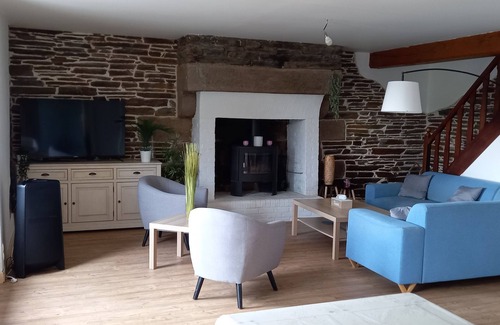 Saint-Pois House | Maison Normande Rénovée, Animaux de Compagnie Acceptés