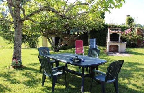 Saint-Crepin-d'Auberoche House | Maison Périgourdine avec Jardin Clos, Proche Périgueux, 3 Ch, BBQ, WiFi, Equipements Bébé - FR-1-616-190