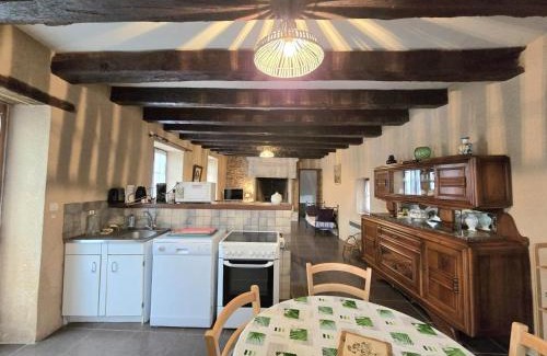 Coulaures House | Maison Périgourdine avec jardin clos, cheminée et activités nautiques à proximité - FR-1-616-15
