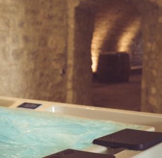 Chablis Apartment | Maison Paul & Gabrielle
