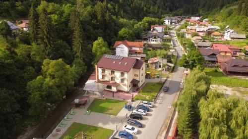 Voineasa Hotel | Maison Platanus