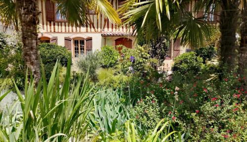 LIsle-en-Dodon House | Maison pour 2 personnes avec piscine privative