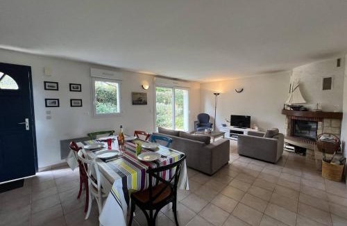 Saint-Cast-le-Guildo Villa | Maison Quartier de la Fresnaye 8 personnes