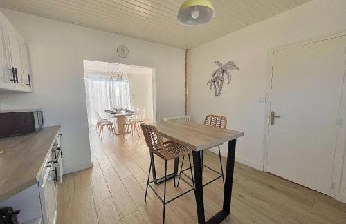 Bretignolles-sur-Mer House | Maison rénovée 3 chambres, proche centre et plage, jardin, parking - FR-1-231-332