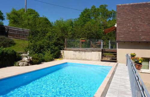 Loubressac House | Maison spacieuse à Loubressac avec piscine privée