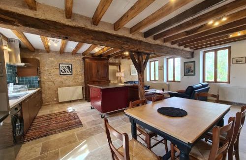 Etrechet House | Maison typique en Berry avec fibre et cour privée - FR-1-591-746