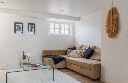 Fleury-les-Aubrais Apartment | Maison Zola