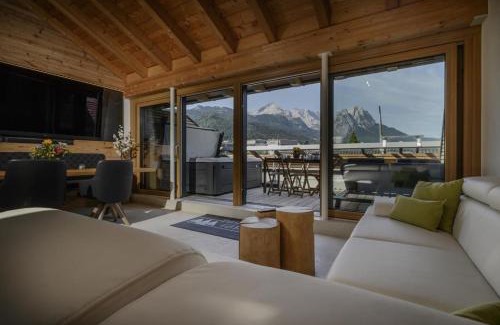 Garmisch-Partenkirchen Apartment | Maisonette-Apartment Das Garmisch mit Whirlpool