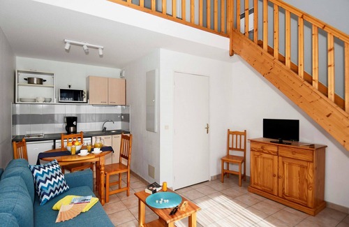 Aubais House | Maisonette Duplex Confort | 2 Terrasses Privées