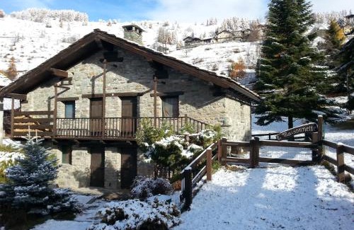 Brengon Ski Chalet | Maisonnette