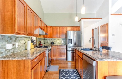 Post Falls House | Majestic Home by the River- Pool Table and Fire Pit