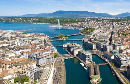 Ambilly Apartment | MajorBnB /Deco studio near Geneva with parking D1