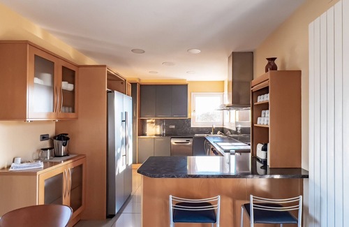 Banyoles Villa | Majordoms - Sports Villa Banyoles