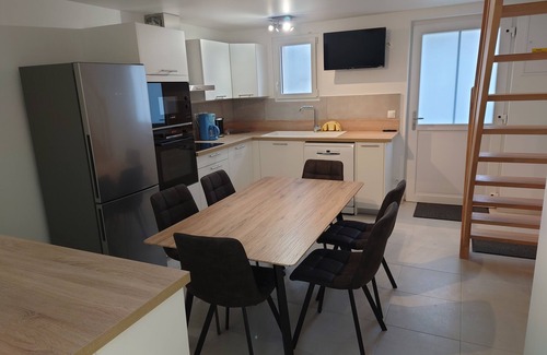 Chilleurs-aux-Bois House | Make yourself at home! Quiet, functional accommodation, sports and games area.