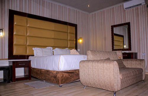 Gumare Hotel | Makgovango Hotel