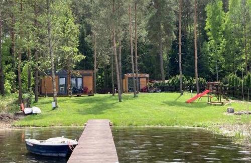 Szeligi Cabin | Makosieje Resort - komfortowy domek 30m od jeziora,ogrzewanie,wi-fi,widok na jezioro