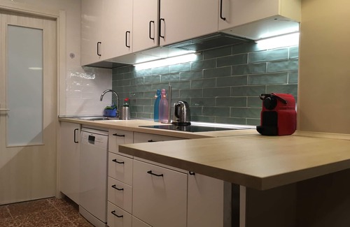 Torre de Benagalbon Apartment | Malaga: MALAGA, COSTA DEL SOL, First –floor Beachfront Apartment. Direct access to beach. Tennis courts and swimming pool.