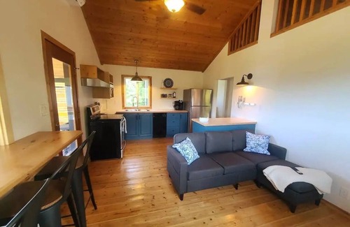 Malahat House | Malahat Ocean View Oasis- Hot tub, Firepit, BBQ- Cozy getaway close to town