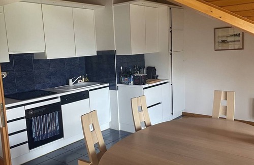 Malbuisson Apartment | MALBUISON- Appartement avec vu sur le lac Saint Point