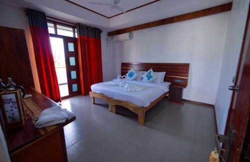 Dhiffushi Bed & Breakfast | Maldivine Stay Dhiffushi