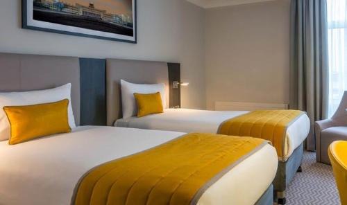 Limerick Hotel | Maldron Hotel & Leisure Centre Limerick