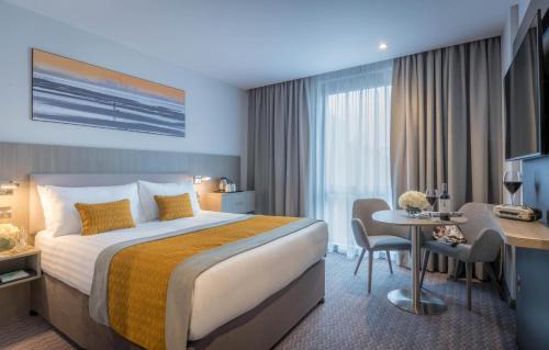 Cork City Centre Hotel | Maldron Hotel South Mall Cork City