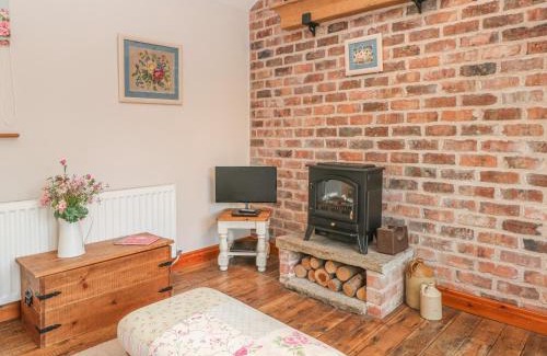 Bispham Green House | Maltkiln Cottage At Crook Hall Farm