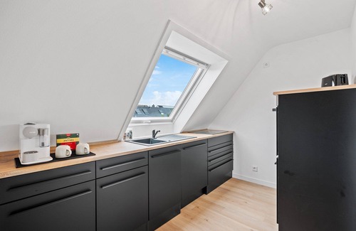 West Apartment | Malu Rooms - Top location, air conditioning, Netflix, 24h check-in