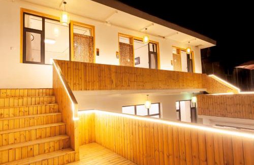 Xinzhou Hotel | ManBuYunDuan.Theme Inn