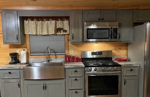 Goose Rock Cabin | Manchester's Mountain of Rest
