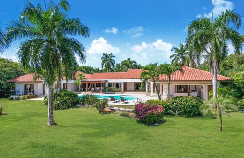 Casa de Campo Villa | Mangos 11a: Spacious oasis w/pool, Jacuzzi, full staff and golf cart