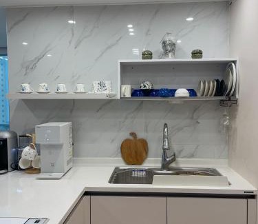 Yeongtong-gu House | Mangpo-station Apartment Suwon-si, Yeongtong-gu