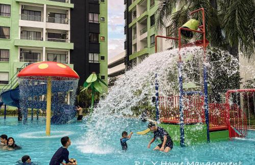 Kampung Kuala Pari Apartment | Manhattan Condo Ipoh Waterpark PoolView FREE Carpark & Netflix by PLY Home