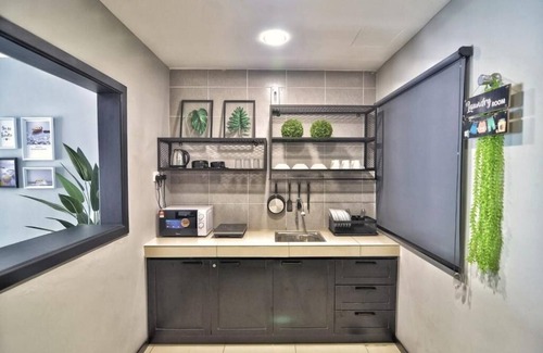 Kampung Kuala Pari Apartment | Manhattan Suites IPOH Waterpark by uBook
