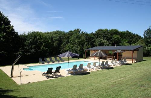 Asnieres sur Vegre Bed & Breakfast | Manoir de la Basse-Cour