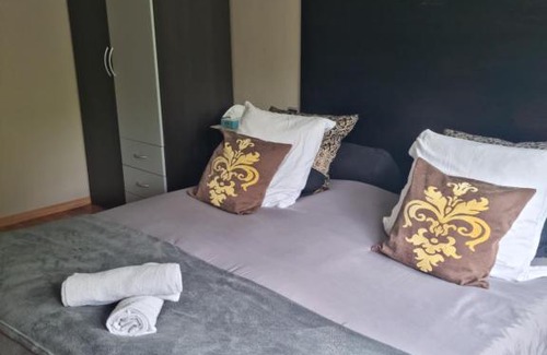 Ottignies-Louvain-la-Neuve House | Manoir du bois des rêves